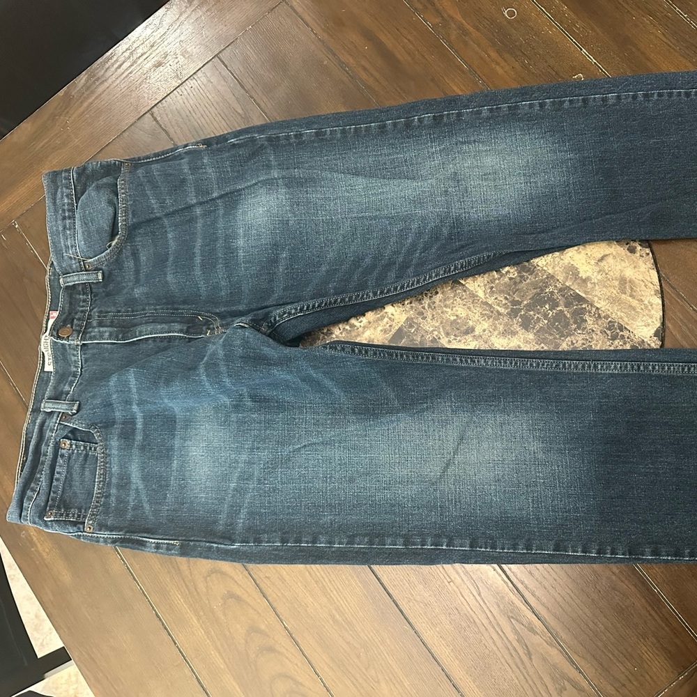 Levi's Classic Blue Straight Jeans